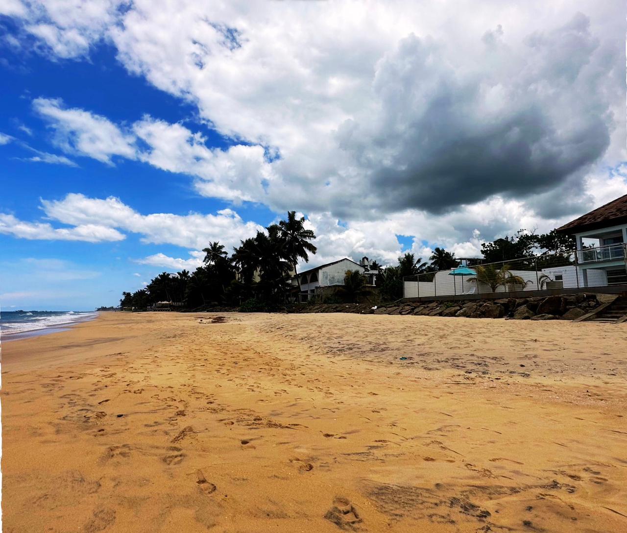Breeze and Tide exterior with stunning mountain backdrop in Kandy